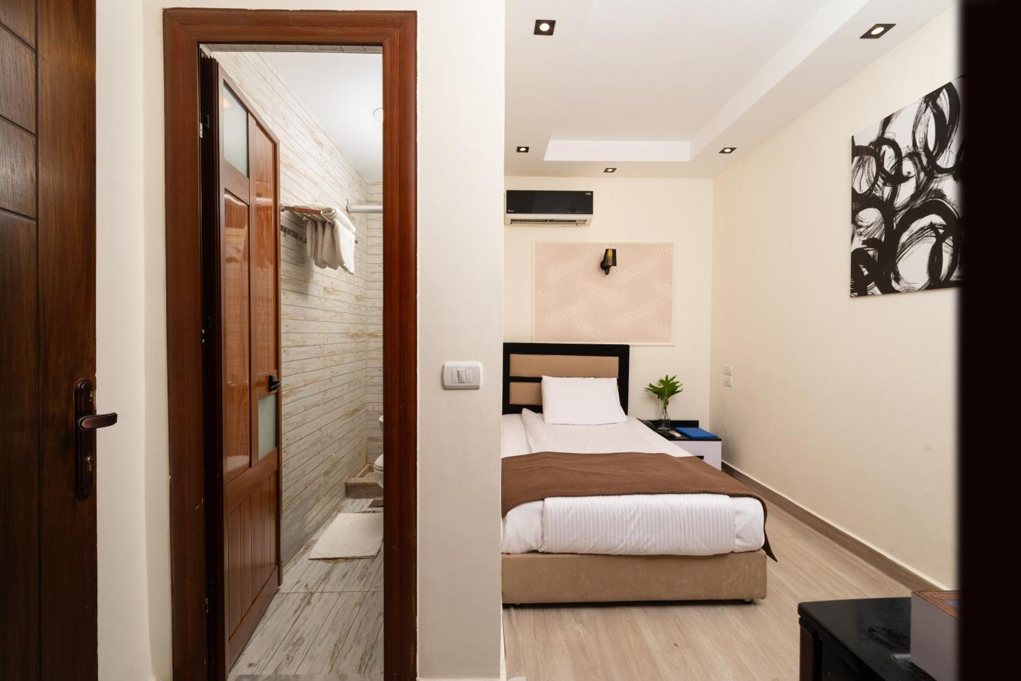 Capital Hotel Kaherah Luaran gambar