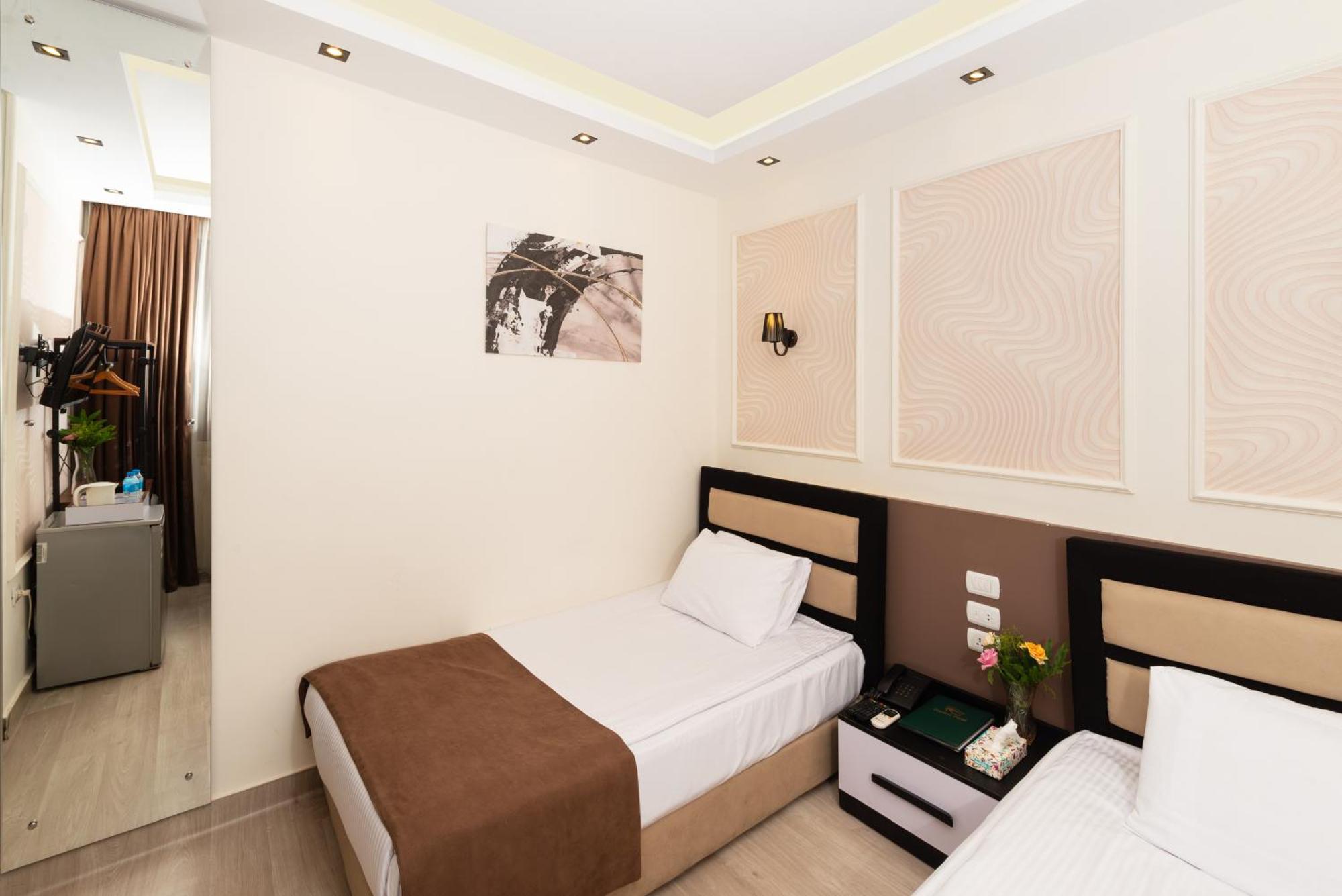 Capital Hotel Kaherah Luaran gambar