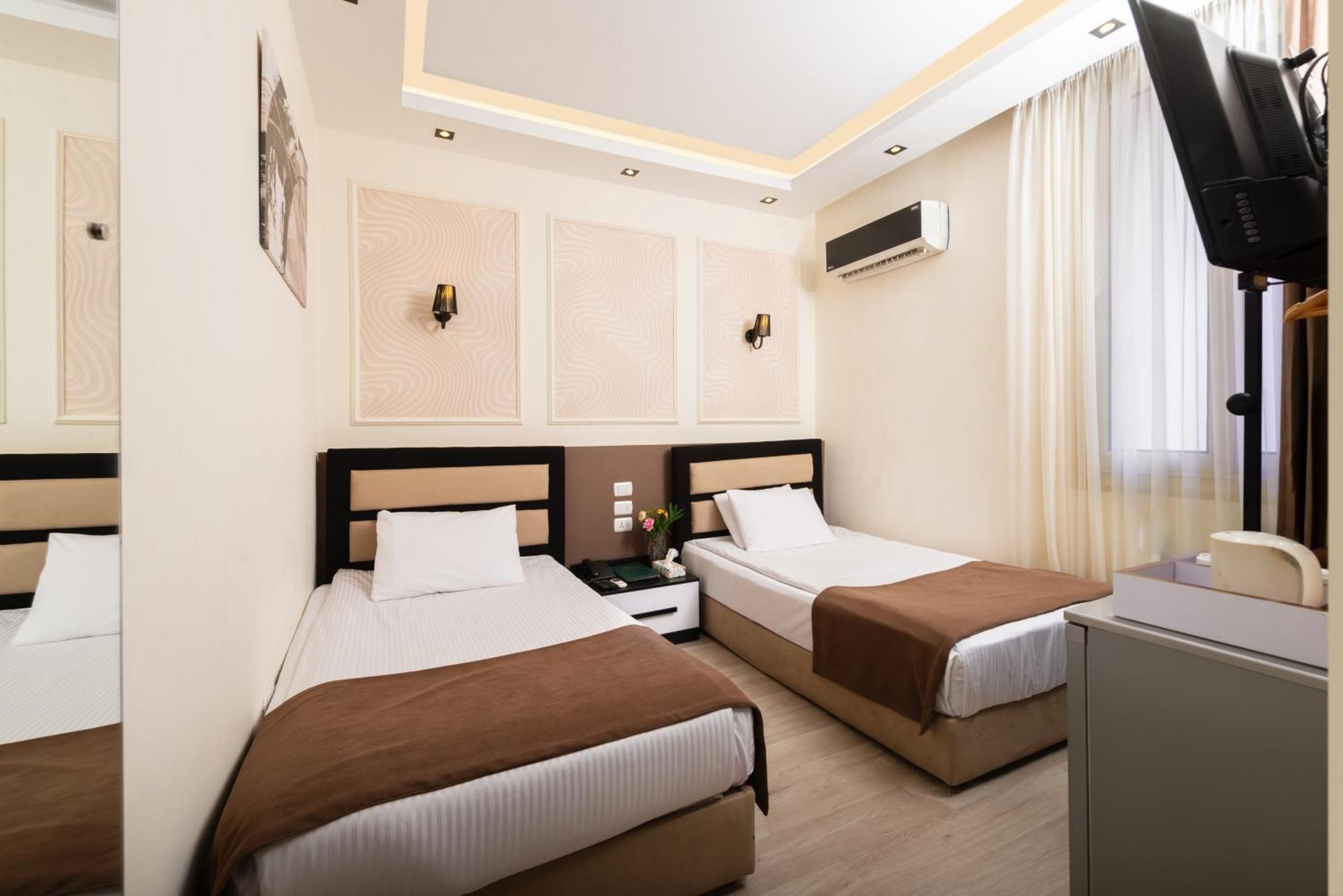Capital Hotel Kaherah Luaran gambar